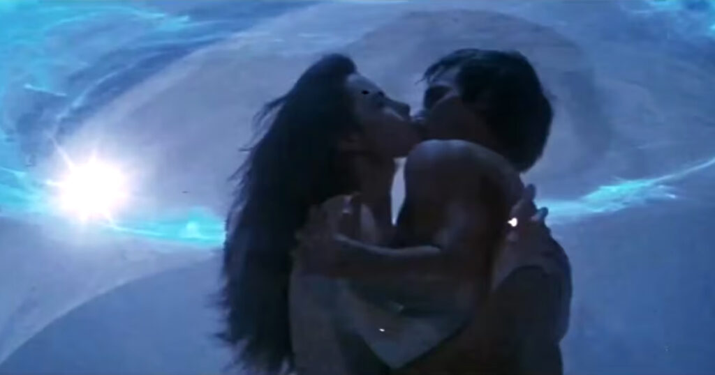 Lifeforce (1985)